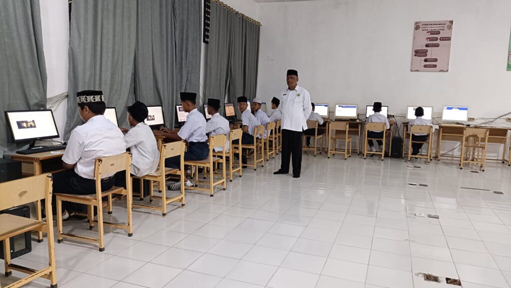 Pelaksanaan ANBK di MTsN 1 Aceh Utara